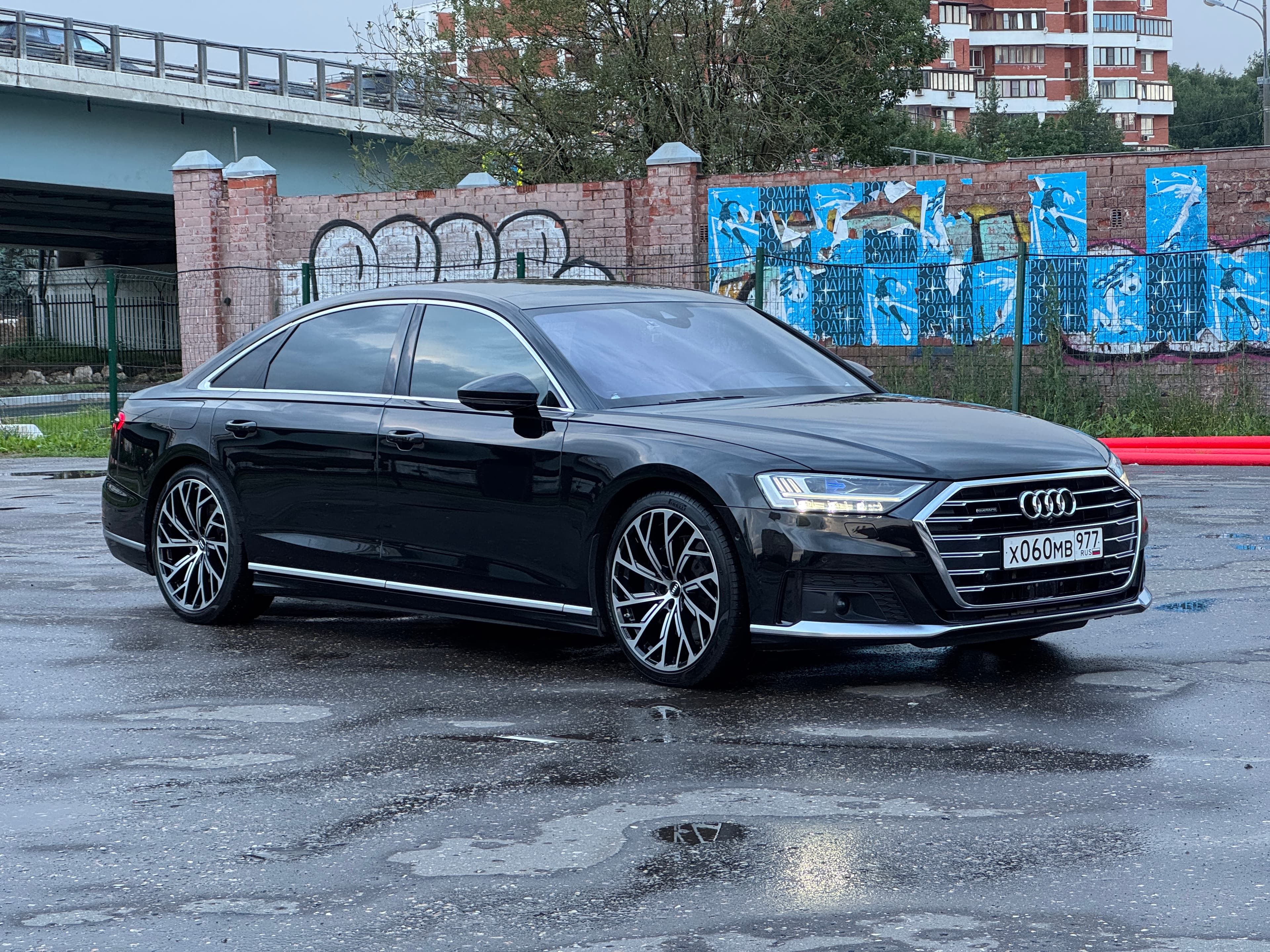 2021 Audi A8